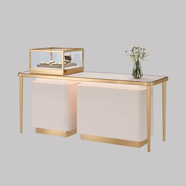 jewelry showcase display