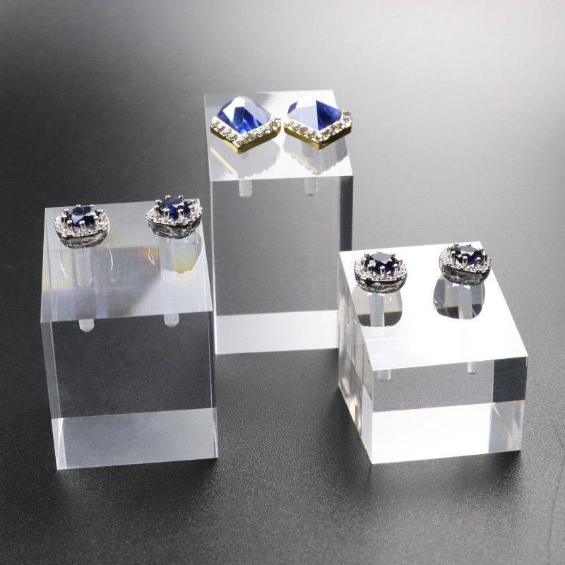 High-end display jewelry pieces