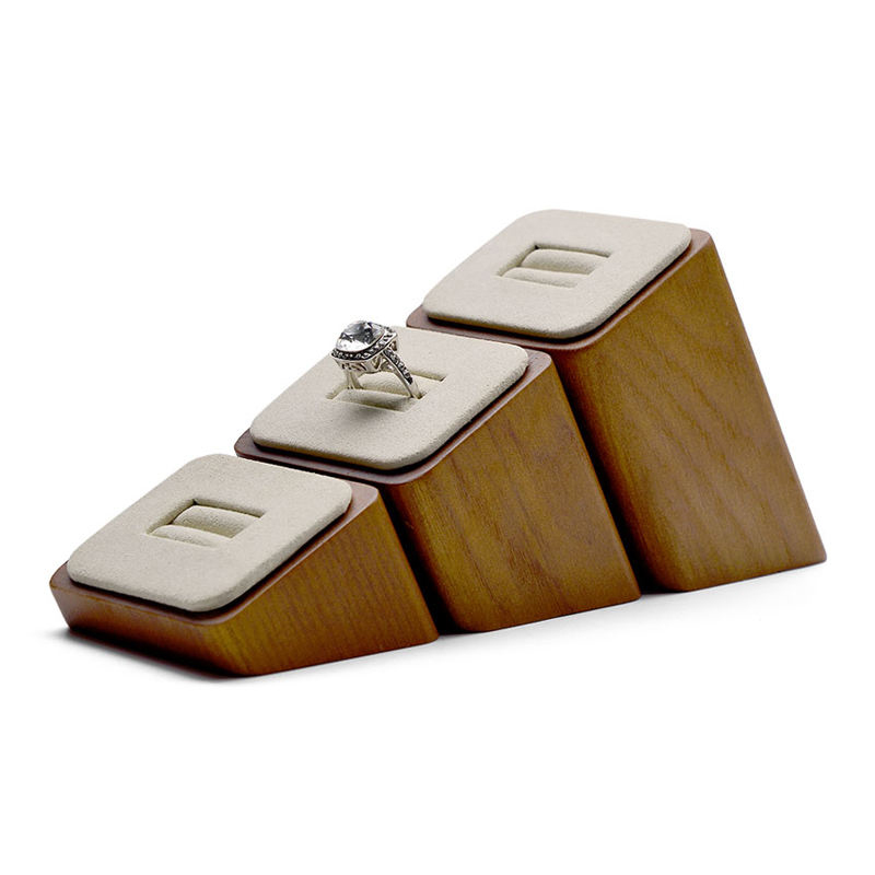High-end display jewelry pieces