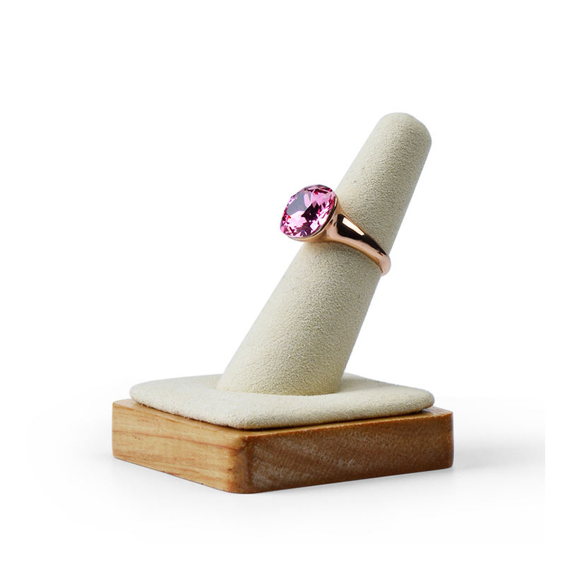 High-end display jewelry pieces