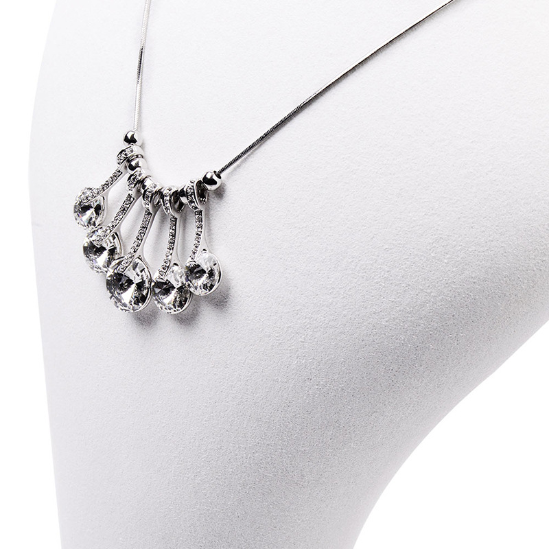 High-end display jewelry pieces