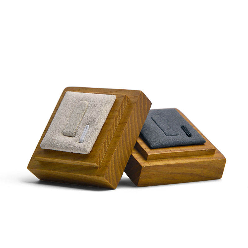 High-end display jewelry pieces