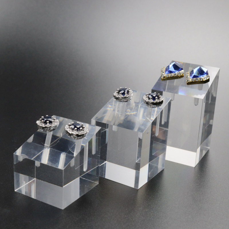 High-end display jewelry pieces
