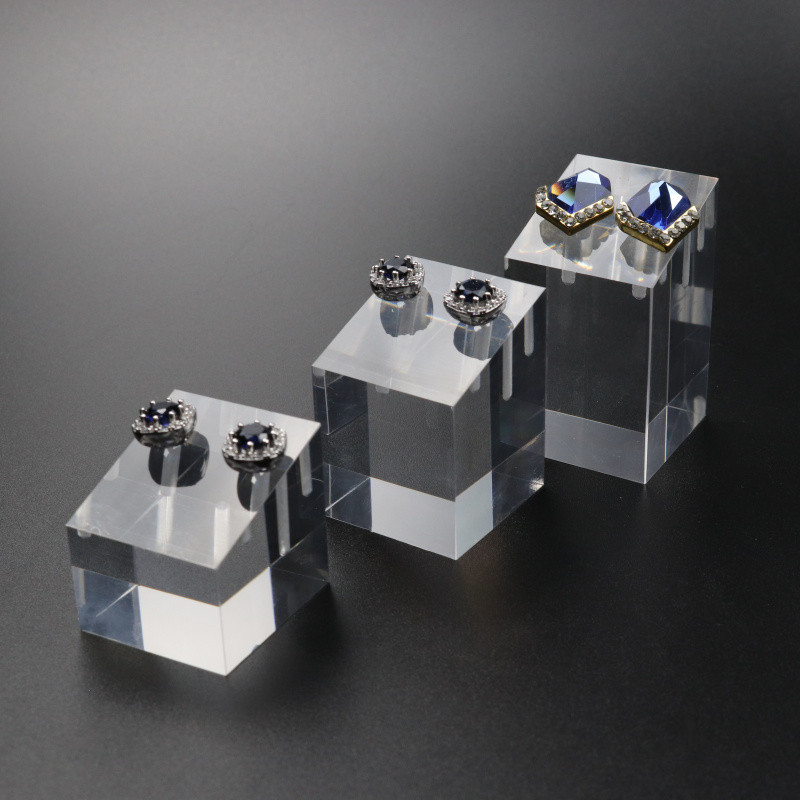 High-end display jewelry pieces
