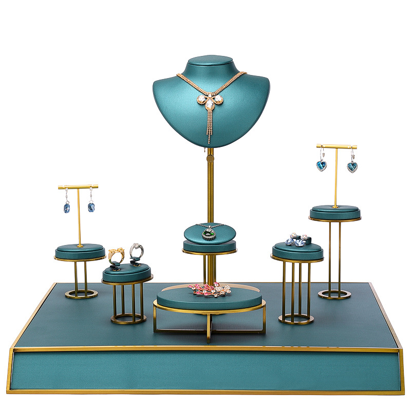 High-end display jewelry pieces