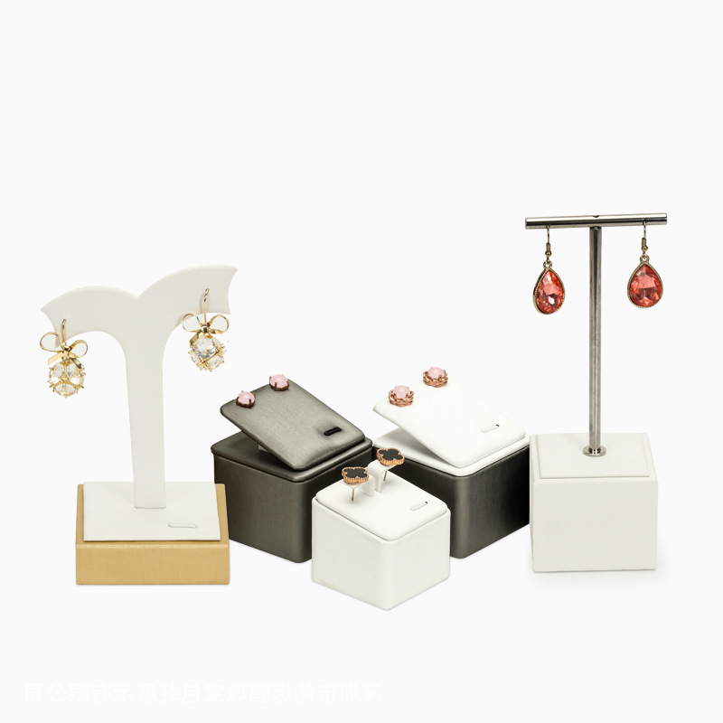 High-end display jewelry pieces
