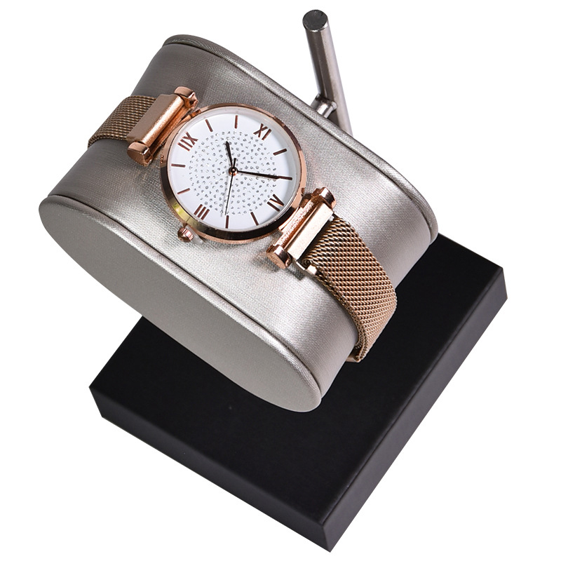 High-end display jewelry pieces