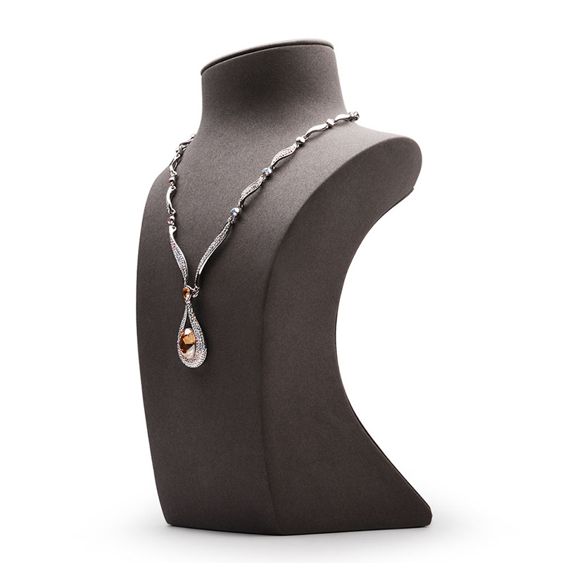 High-end display jewelry pieces