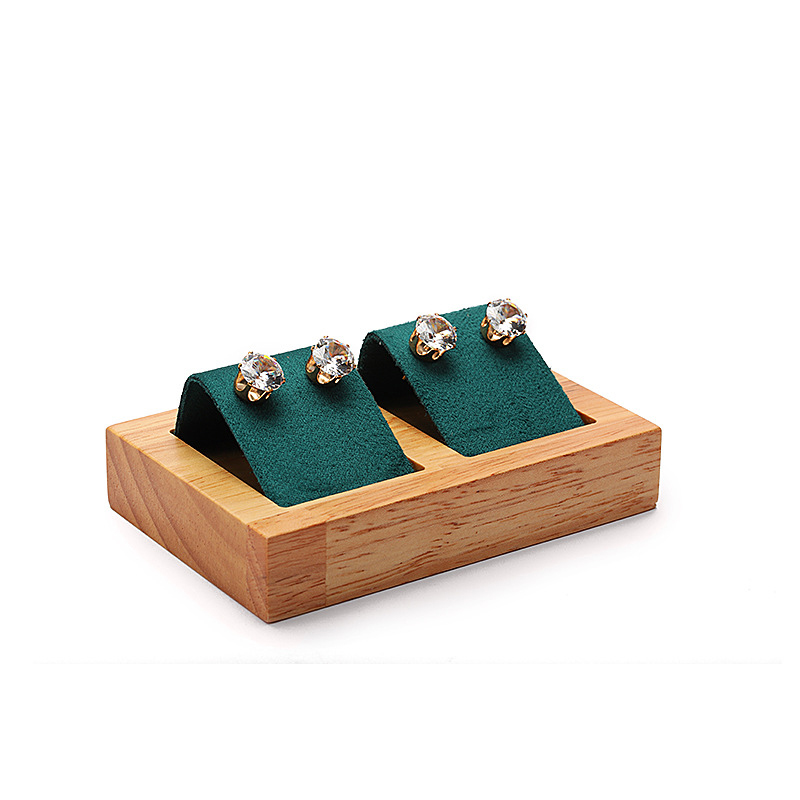 High-end display jewelry pieces