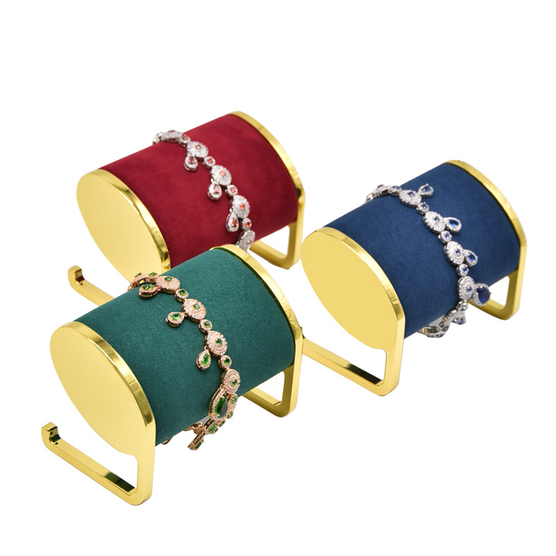 High-end display jewelry pieces