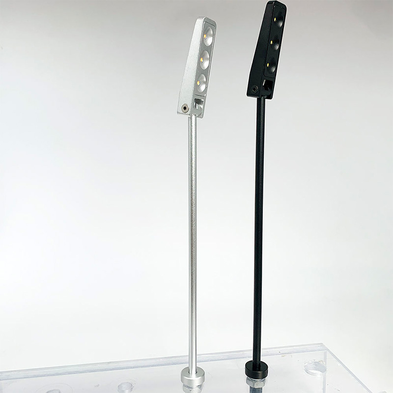 LED light / color temperature 3000-6000k