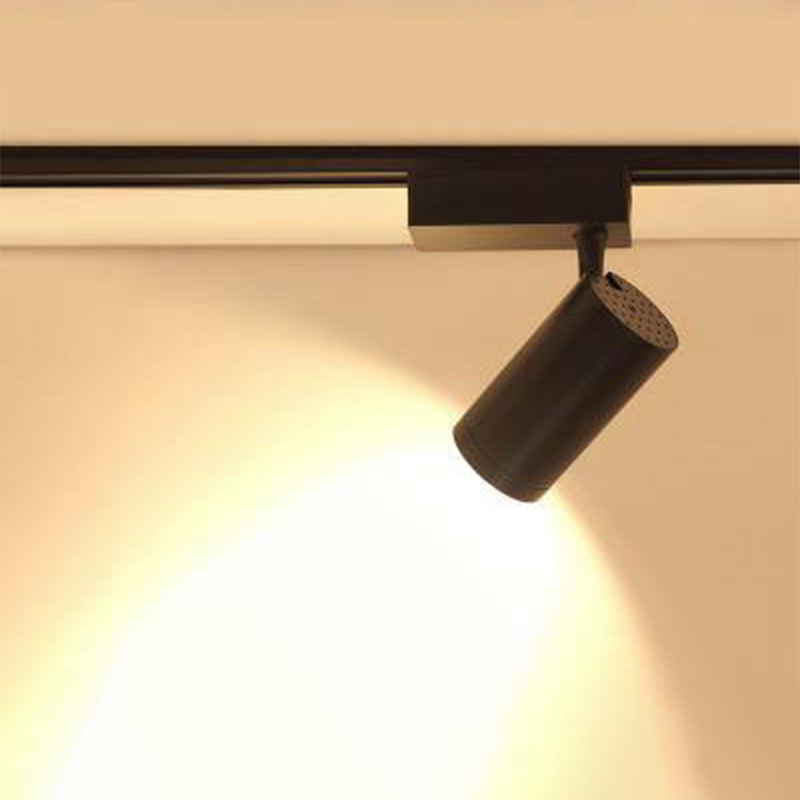 LED light / color temperature 3000-6500k