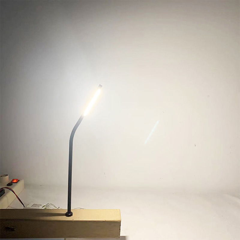 LED light / color temperature 2700-6000k
