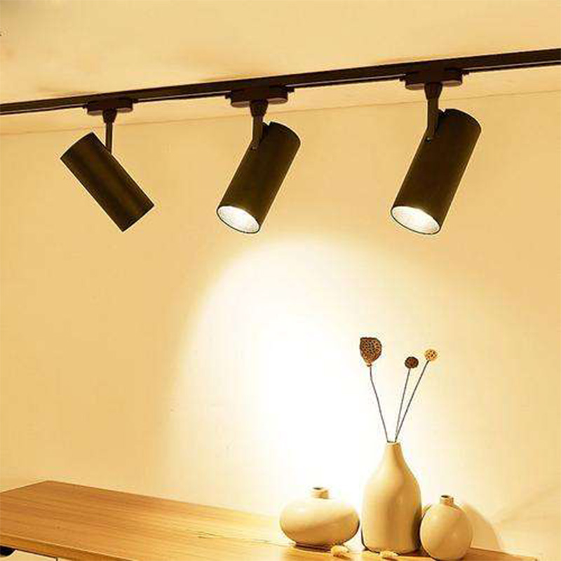 LED light / color temperature 3000-6500k