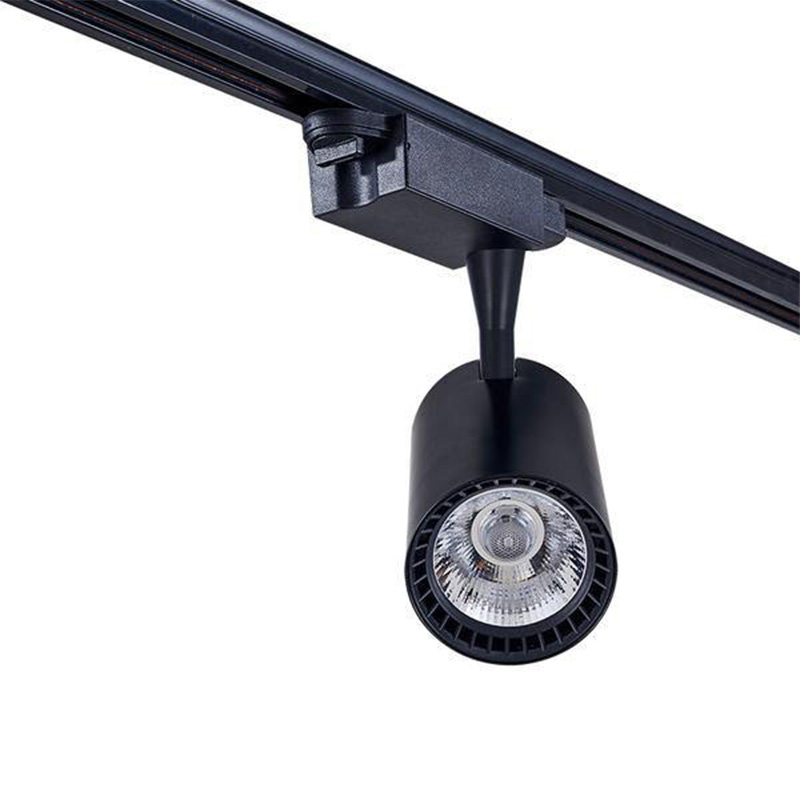 LED light / color temperature 3000-6500k