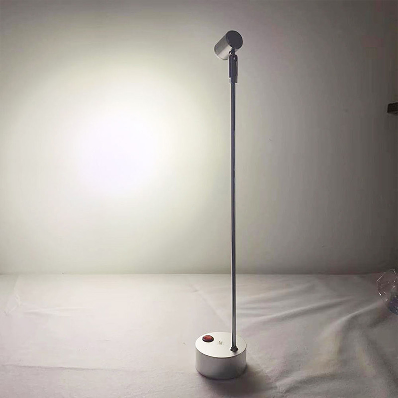 LED light / color temperature 2700-6500k